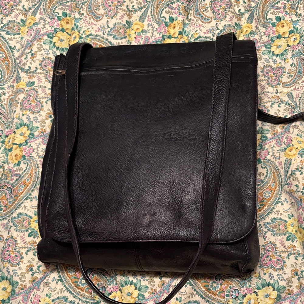 HOBO Black Leather Messenger Bag